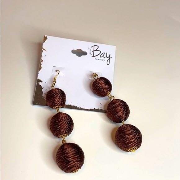New Bay Brown Drop Pierced Earrings - Picture 1 of 3